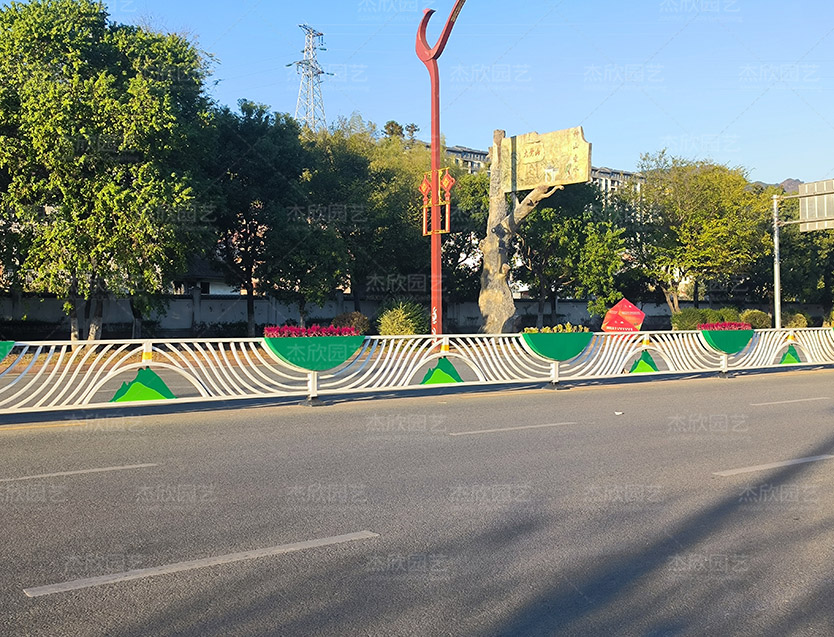 星辰大海不銹鋼道路花箱護欄定制